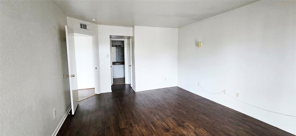8529 Hearth Drive #34, Houston, Texas image 7