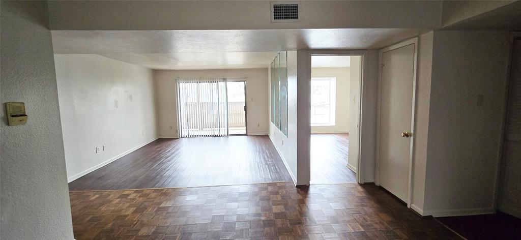 8529 Hearth Drive #34, Houston, Texas image 5