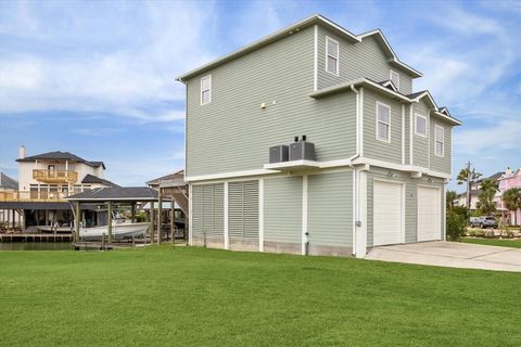 A home in Tiki Island