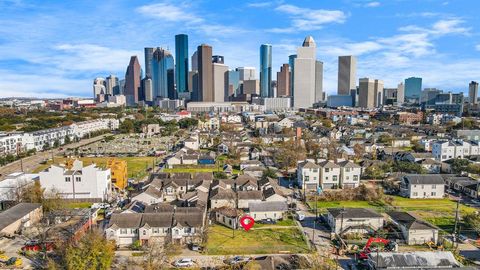 1516 & 1520 Robin Street Houston TX 77019