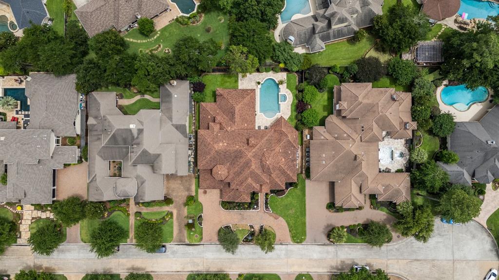 8111 Marshall Falls Drive, Spring, Texas image 49