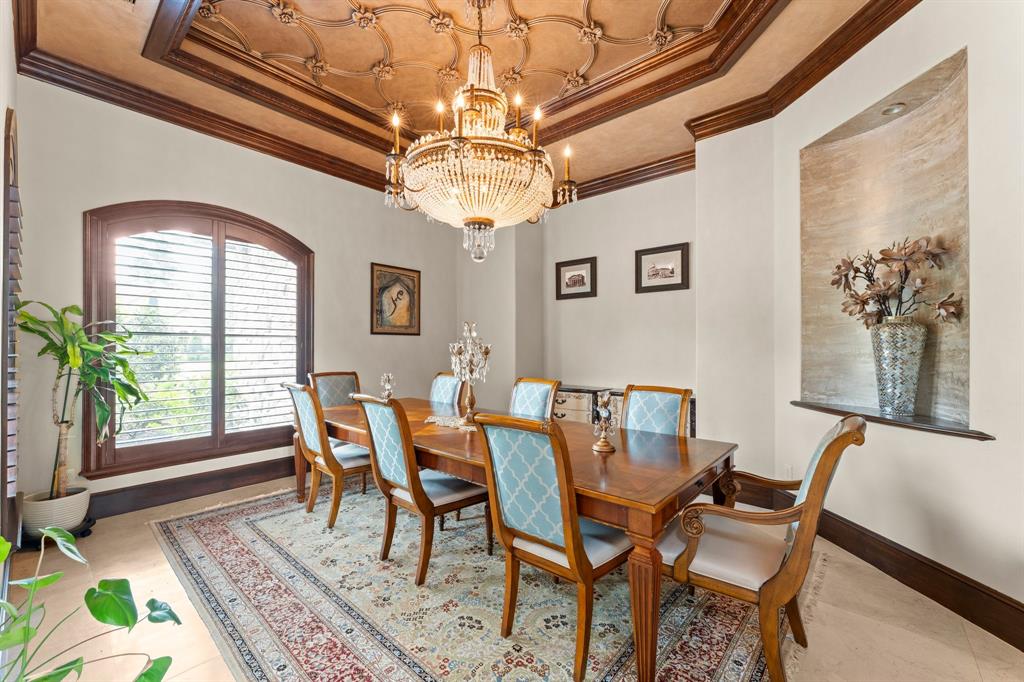 8111 Marshall Falls Drive, Spring, Texas image 8