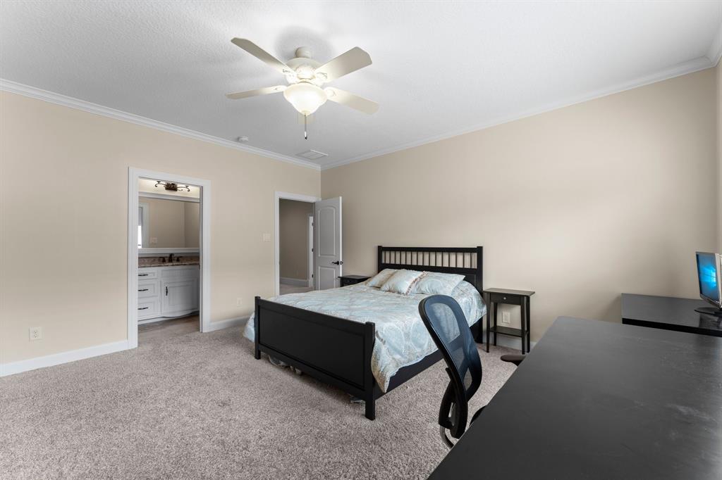 8111 Marshall Falls Drive, Spring, Texas image 39