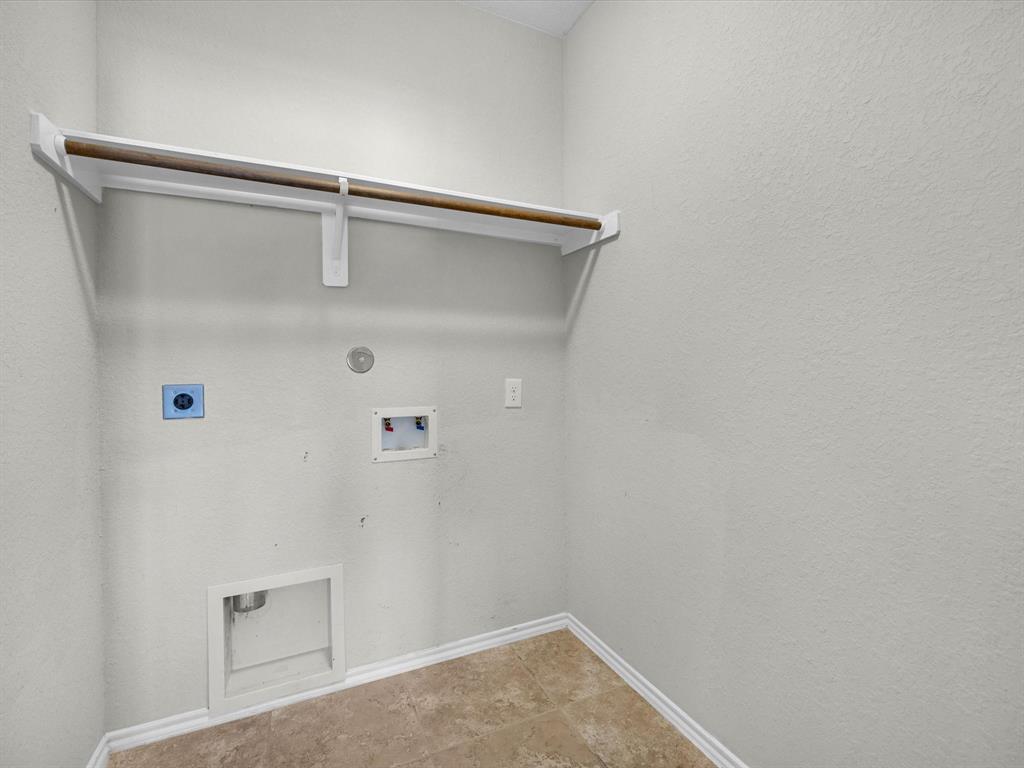 19019 Pinewood Point Lane, Tomball, Texas image 22