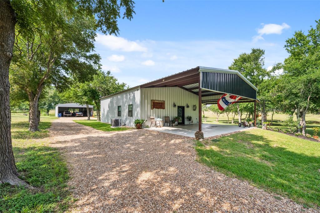 6448 Fm 2 Road, Navasota, Texas image 2