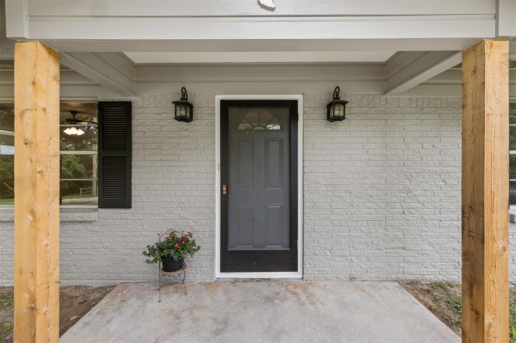 208 S Jewell Street, Centerville, Texas image 3