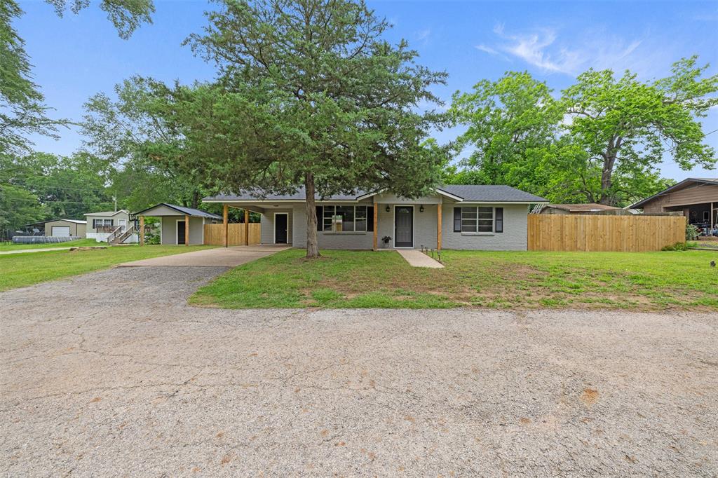 208 S Jewell Street, Centerville, Texas image 20