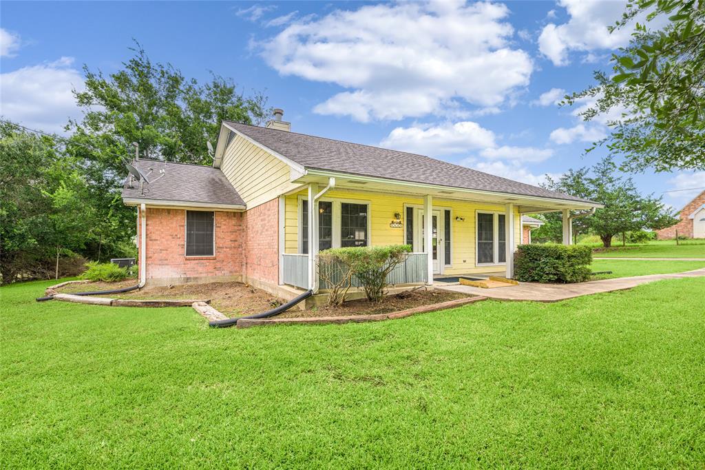 7027 Kurt Drive