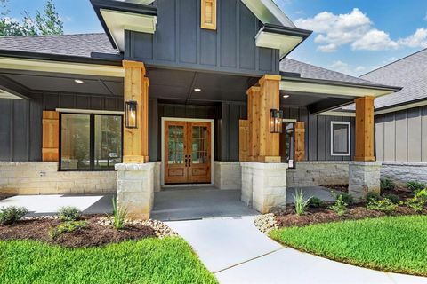 A home in Waller