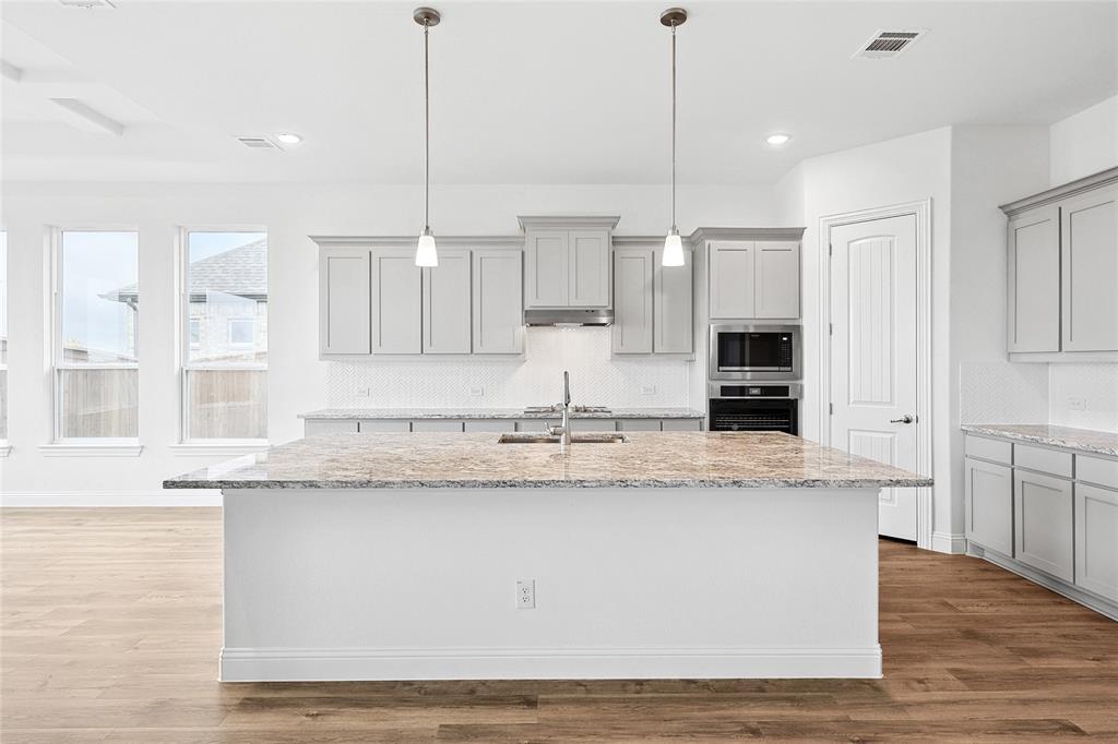 6127 Waterman Lake Lane