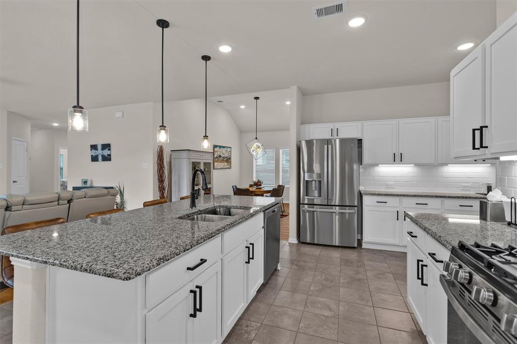 30408 Crystal Stream Lane, Magnolia, Texas image 14
