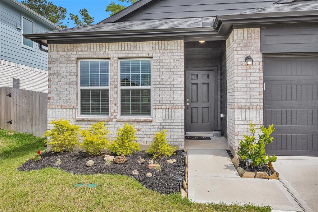 30408 Crystal Stream Lane, Magnolia, Texas image 2