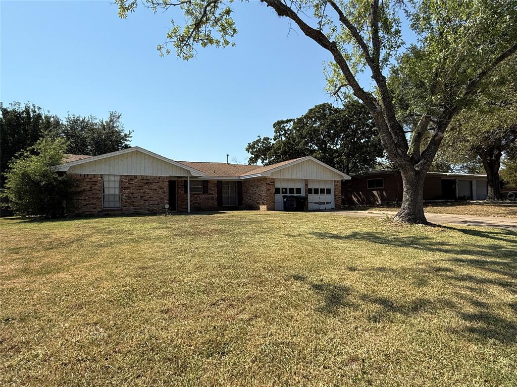 1818 Medina Drive, College Station, Texas image 1