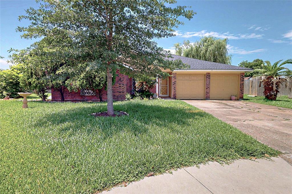 4412 Fairway Street