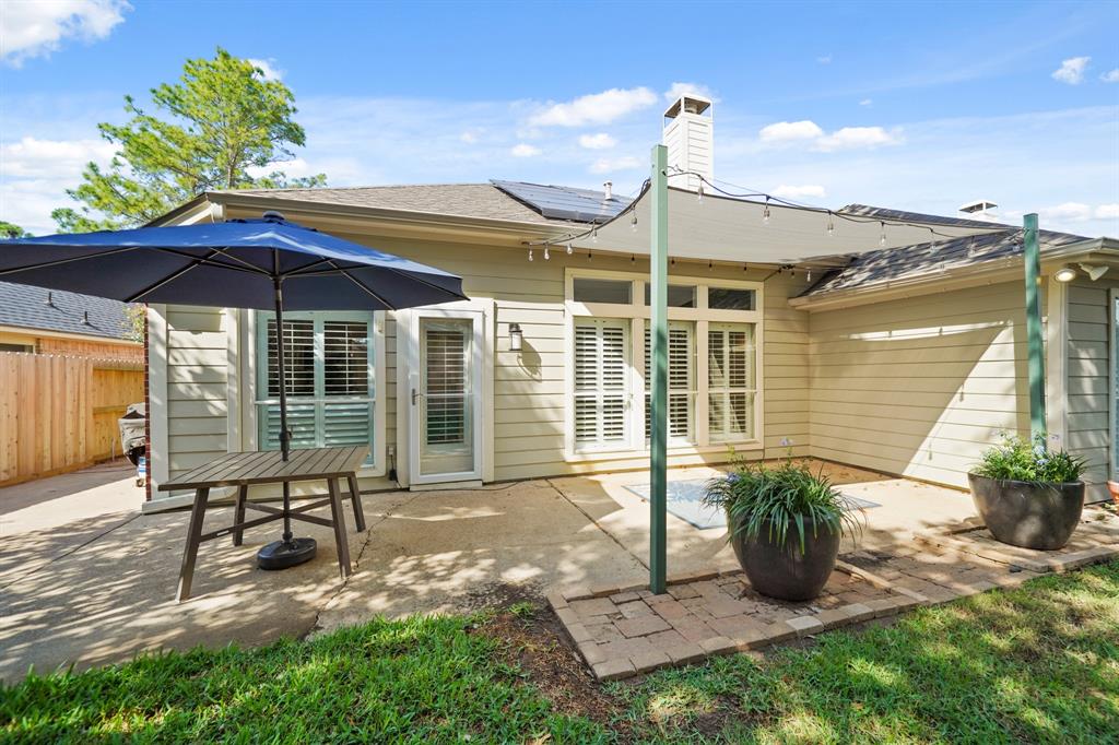 3718 Paigewood Drive, Pearland, Texas image 37