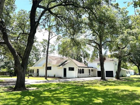 A home in El Campo