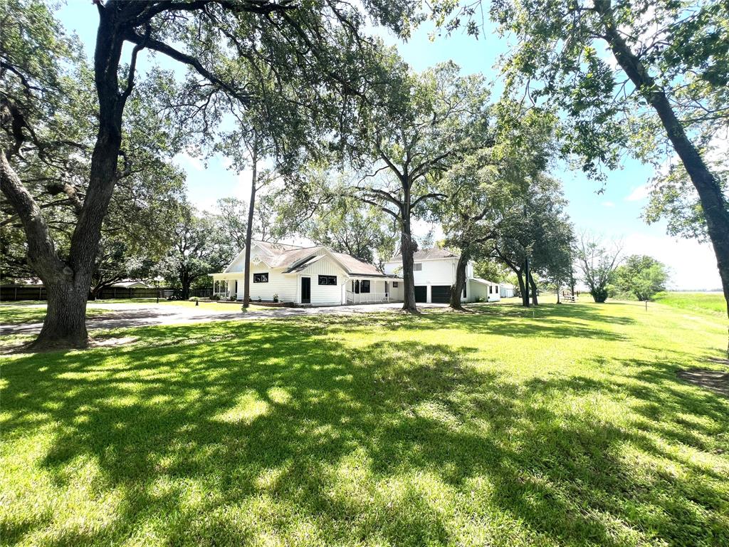 1901 West Norris, El Campo, Texas image 5