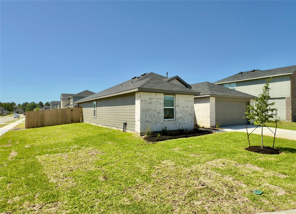 15703 Majestic Evergreen Way, Magnolia, Texas image 3