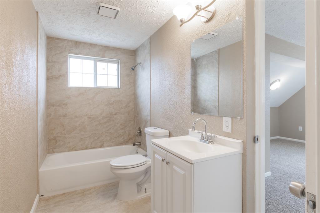 11422 Sagedowne Lane, Houston, Texas image 15