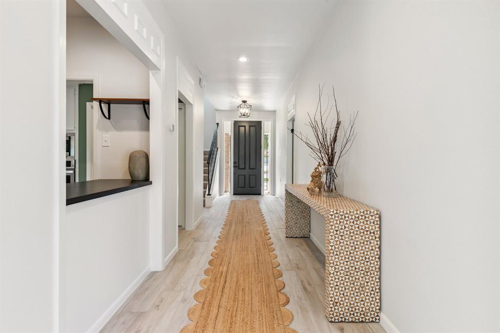 506 Fox Briar Lane