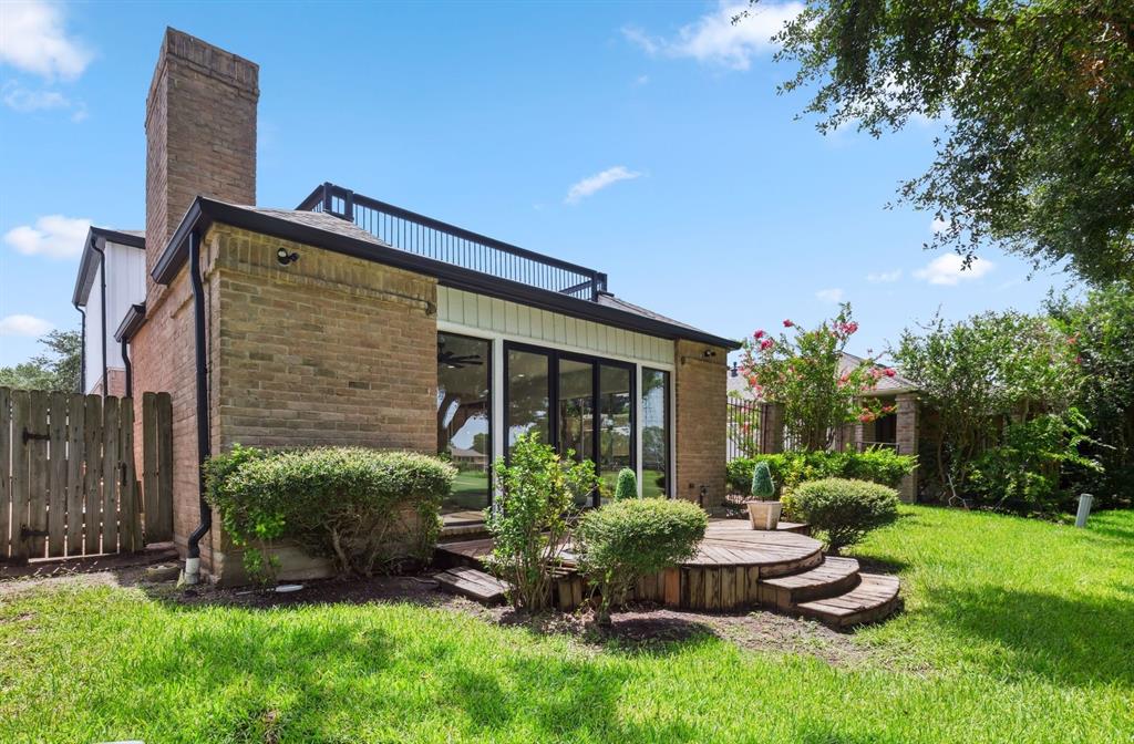506 Fox Briar Lane