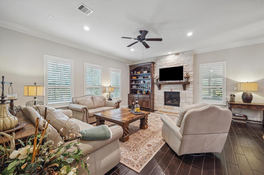 28503 Monterey Cliff Lane, Huffman, Texas image 10
