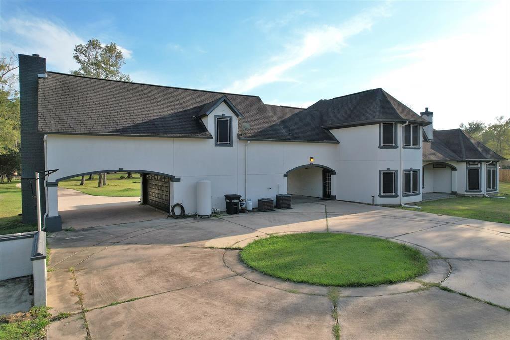 582 County Road 410, Dayton, Texas image 4