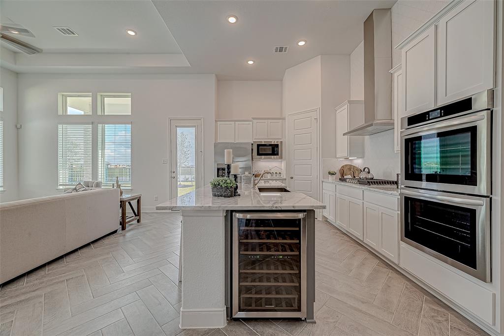 13514 Harbor Pointe Drive, Texas City, Texas image 11