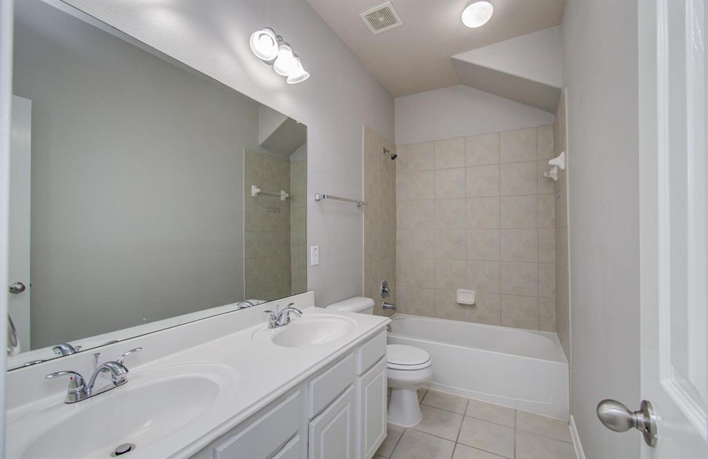 17603 Sierra Creek Lane, Humble, Texas image 35