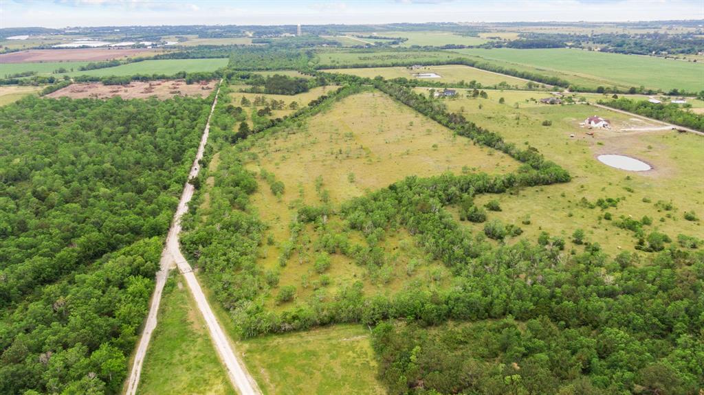 Haynes Road, Anahuac, Texas image 7