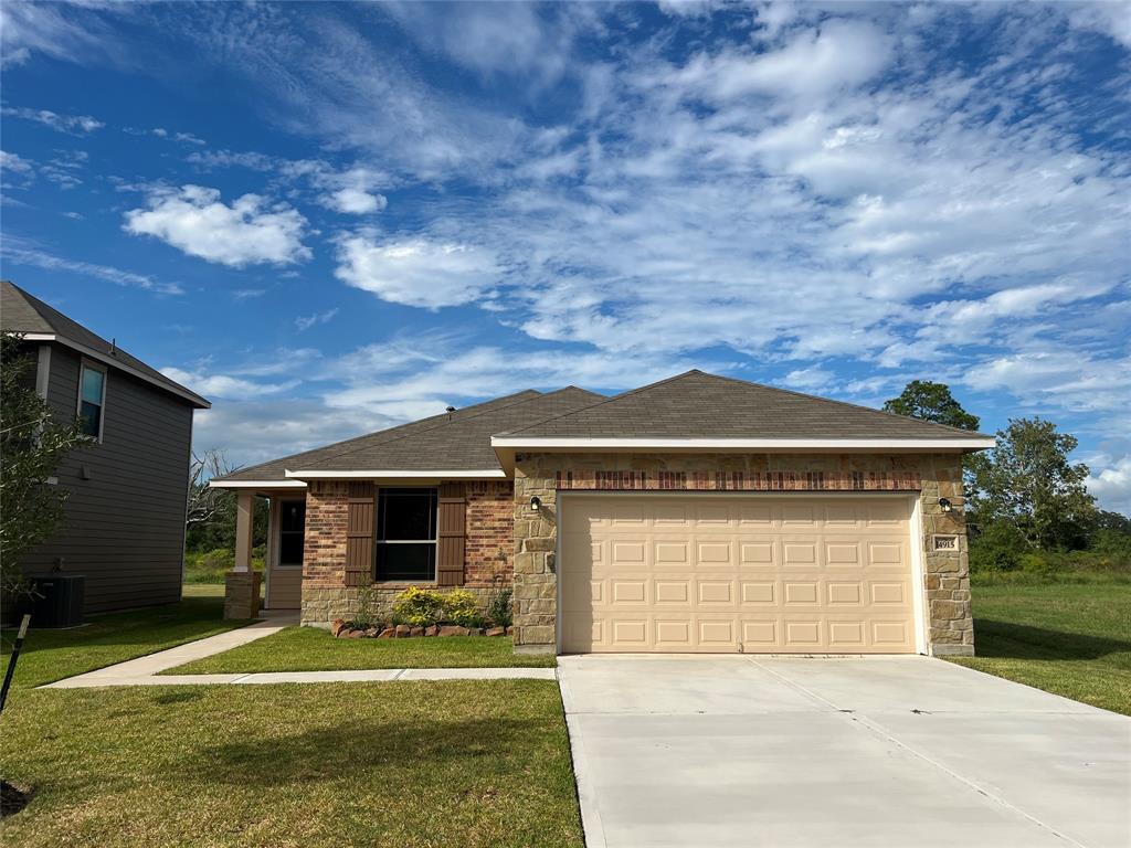 14915 Country Club Drive, Beaumont, Texas image 1