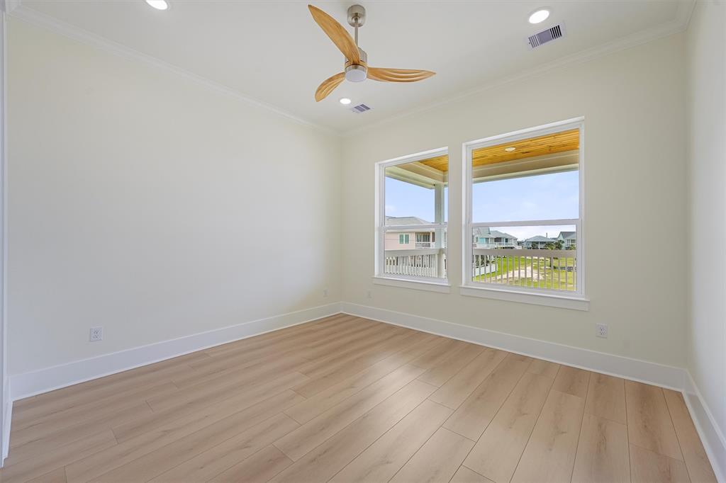 4042 Miramar Court Ct, Galveston, Texas image 10