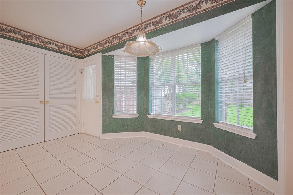 15019 Rock Knoll Drive, Houston, Texas image 8