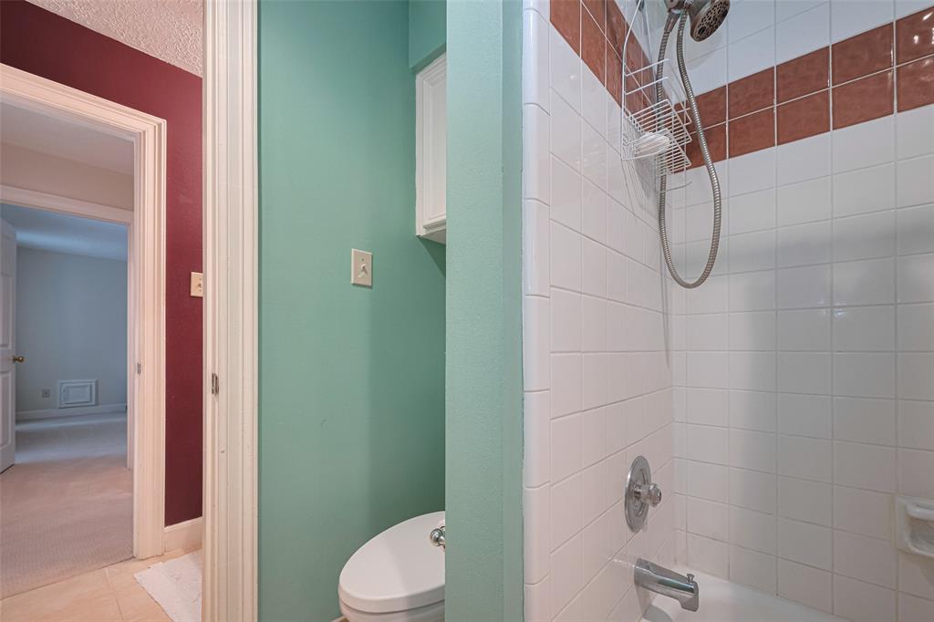 15019 Rock Knoll Drive, Houston, Texas image 33
