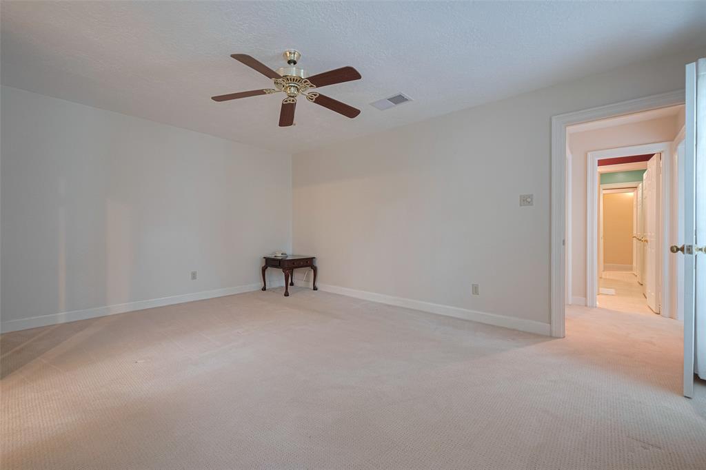 15019 Rock Knoll Drive, Houston, Texas image 37