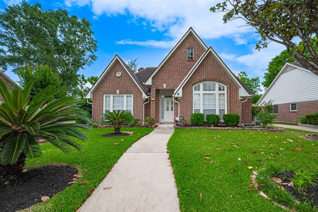 15019 Rock Knoll Drive, Houston, Texas image 1