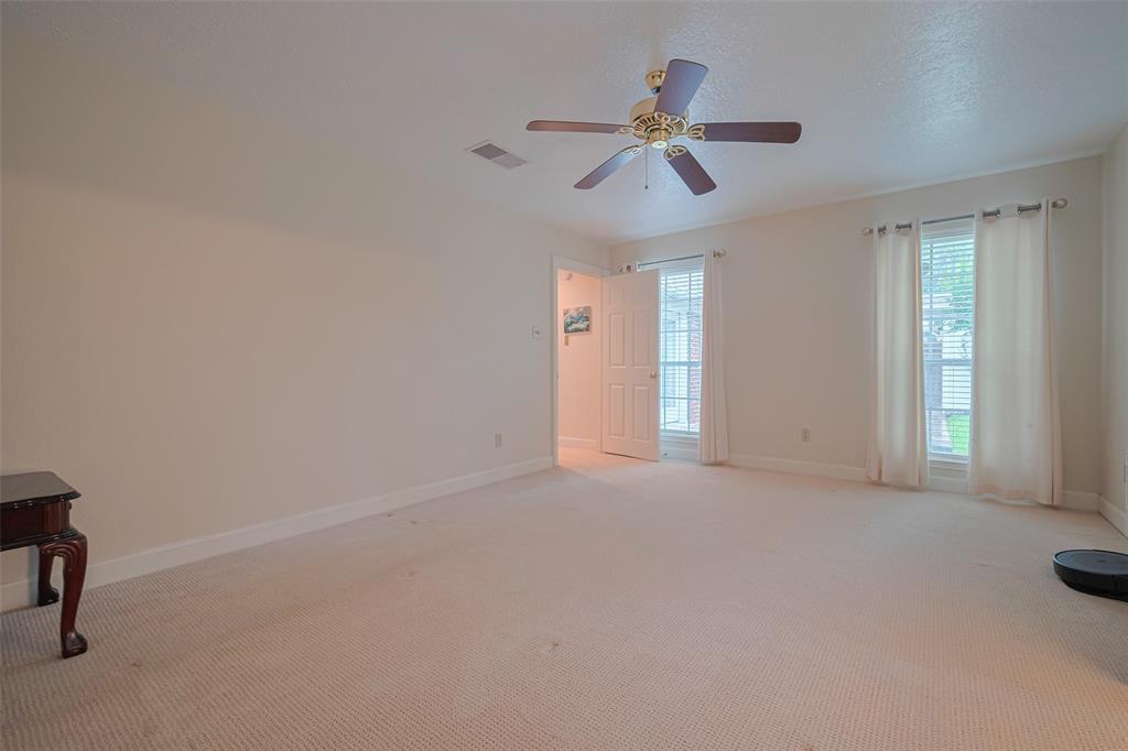 15019 Rock Knoll Drive, Houston, Texas image 36