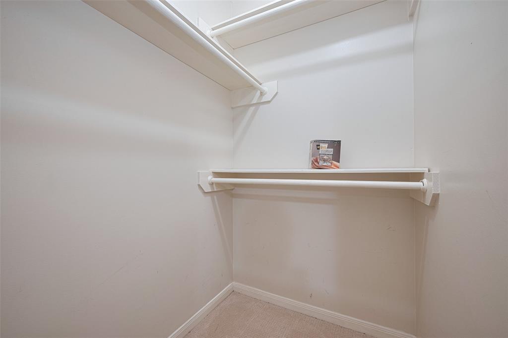 15019 Rock Knoll Drive, Houston, Texas image 30