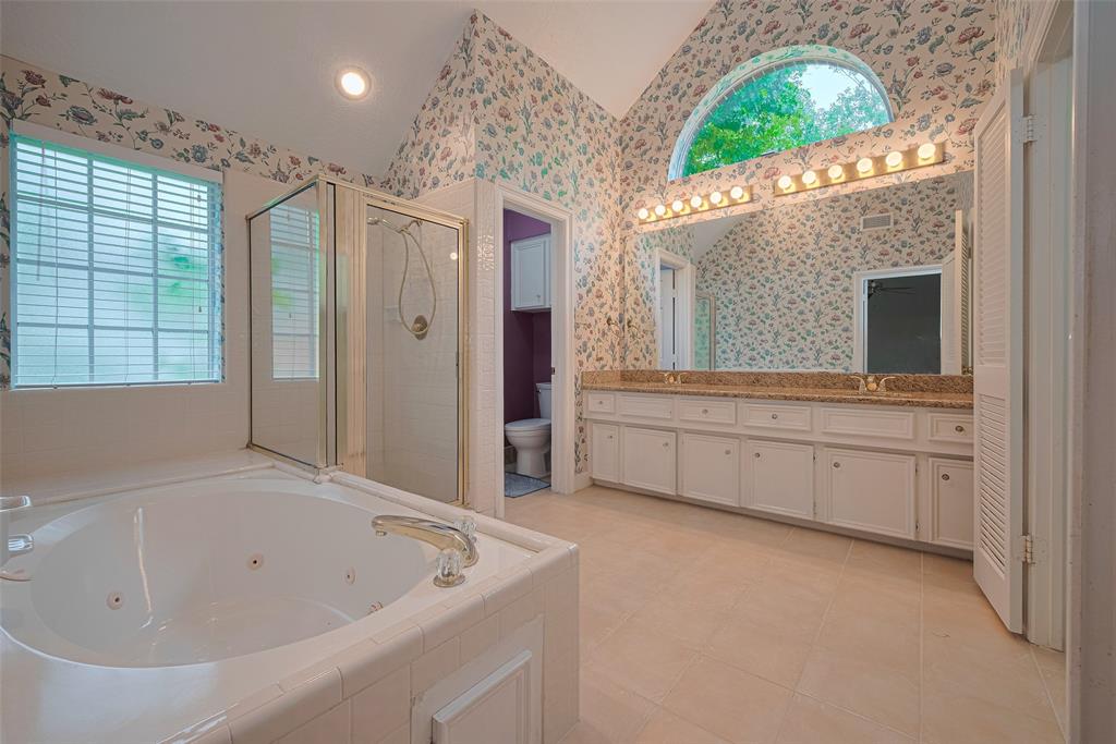 15019 Rock Knoll Drive, Houston, Texas image 39