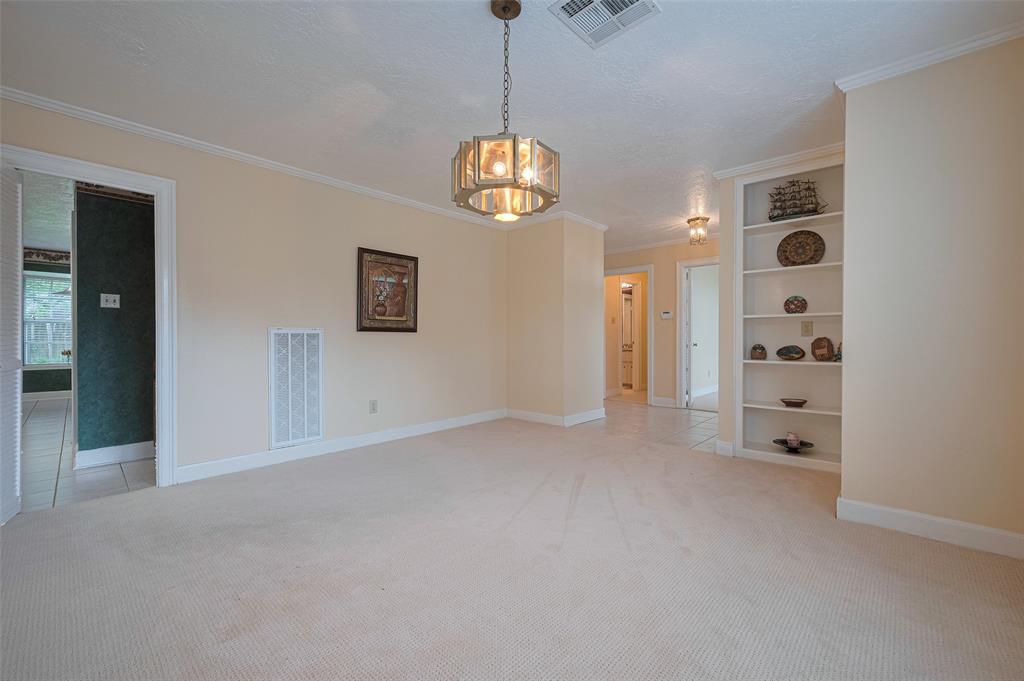 15019 Rock Knoll Drive, Houston, Texas image 25