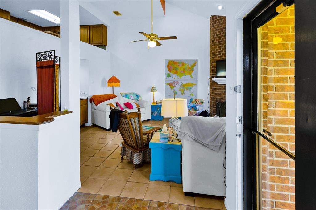 3100 75th Street #5, Galveston, Texas image 3
