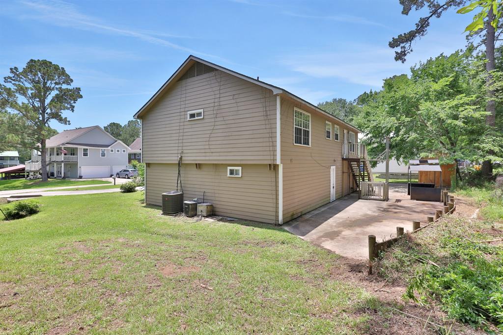 360 Holiday Lane, Coldspring, Texas image 38