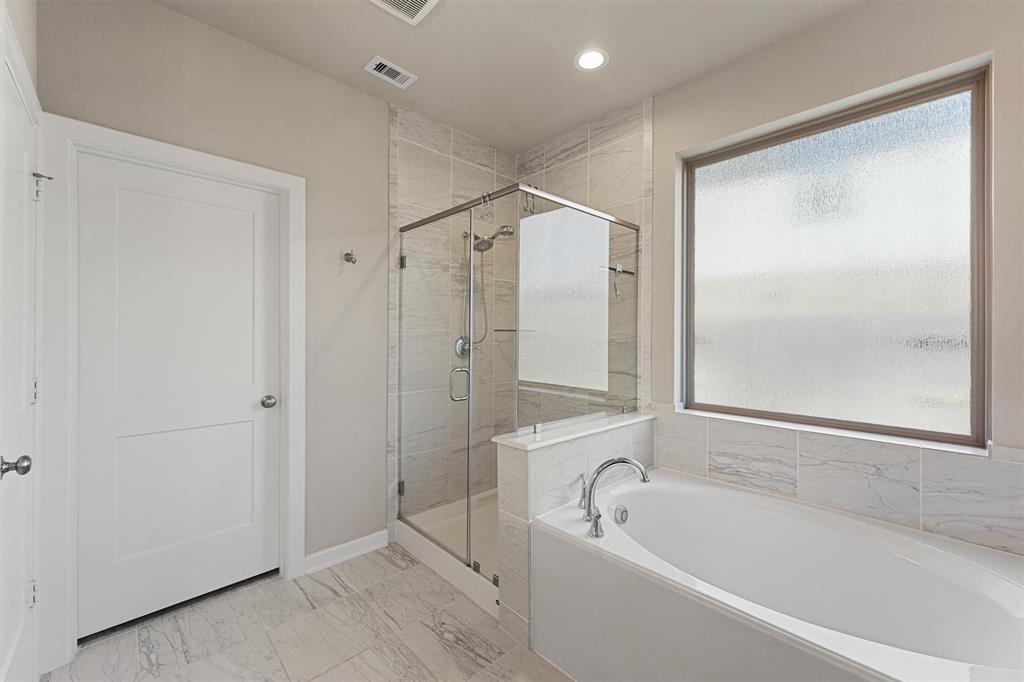 908 Newport Creek Drive, Katy, Texas image 18