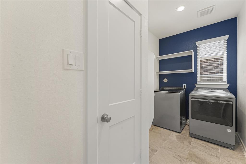 908 Newport Creek Drive, Katy, Texas image 30
