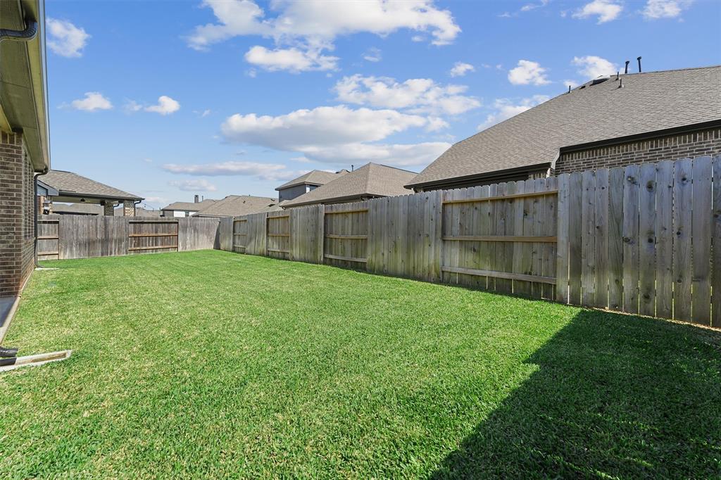 908 Newport Creek Drive, Katy, Texas image 34