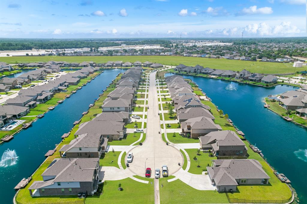 29663 Kynndal Shore Drive, Spring, Texas image 25
