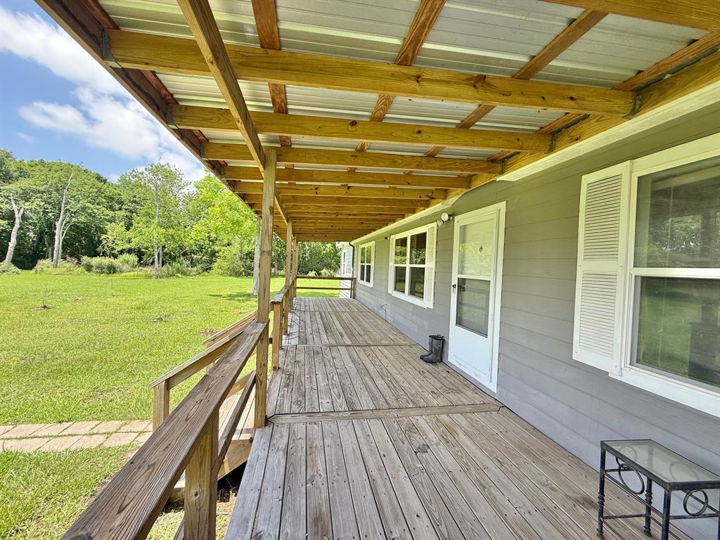 17196 Westbury Road, Beaumont, Texas image 2