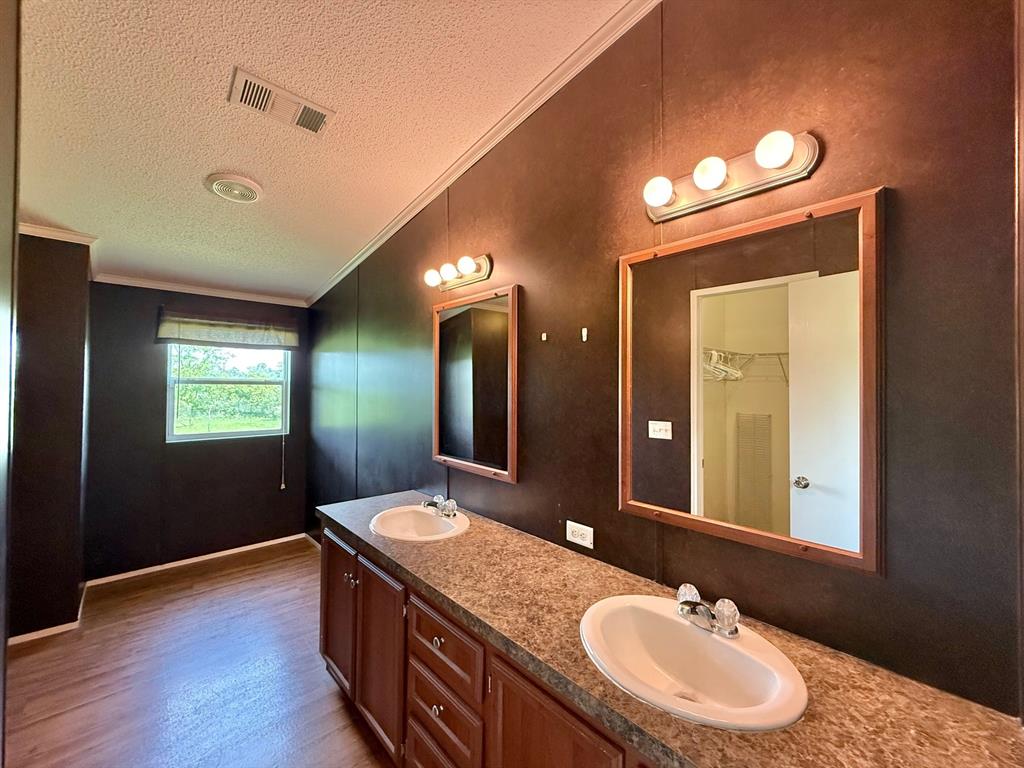 17196 Westbury Road, Beaumont, Texas image 16