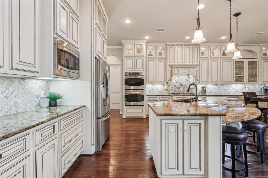 12915 Dunbar Cave Court, Humble, Texas image 9