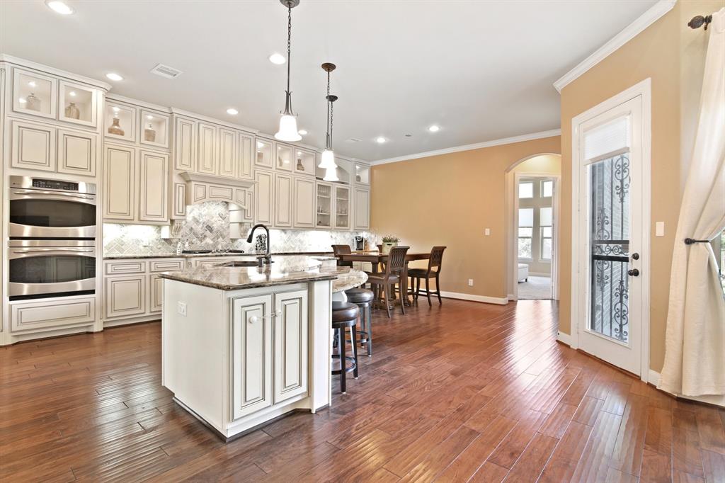 12915 Dunbar Cave Court, Humble, Texas image 14